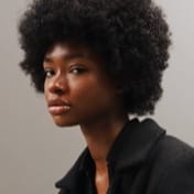 profile photo of Afro-American woman